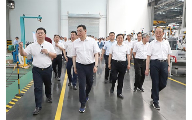 Taizhou City Party Secretary Zhu Lifan and Mayor Wan Wenhua led the team  Observe Tailong Science and Technology Industrial Park Project
